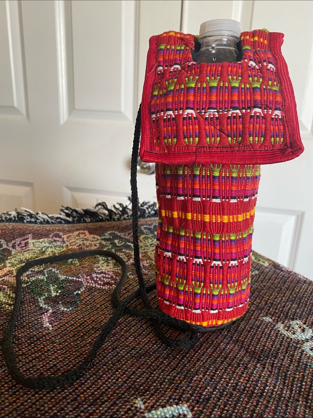 Handmade Woven Boho Southwestern Crossbody Water Bottle Holder Festival Carrier - Picture 3 of 4